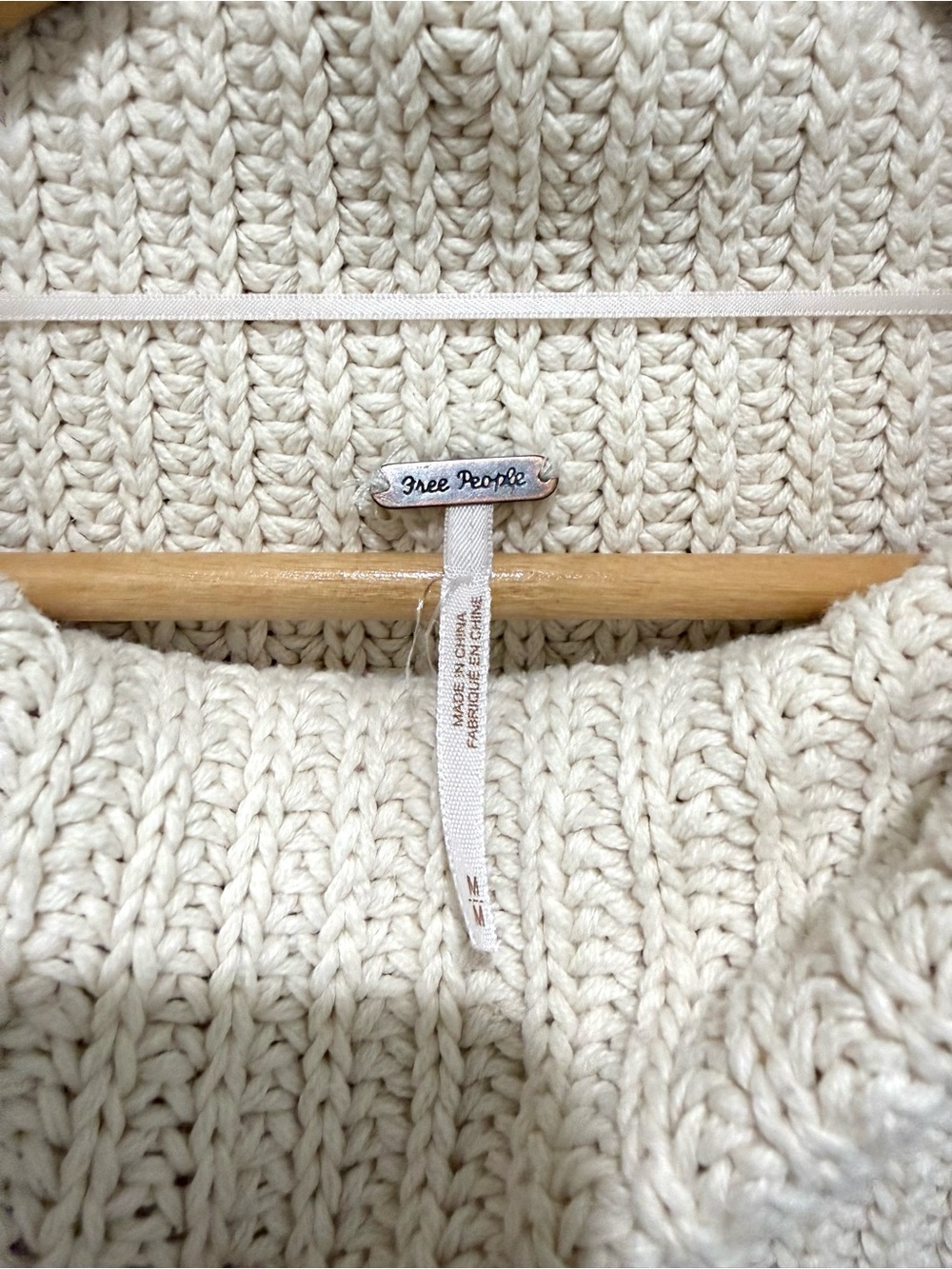 Free People Ivory Cable Knit Cotton Chunky Cowl Neck Oversized Sweater Medium - Picture 4 of 11
